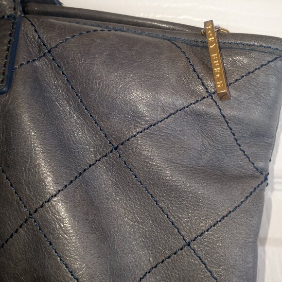 Tory Burch Blue Quilted Leather Tote Handbag - Picture 10 of 12